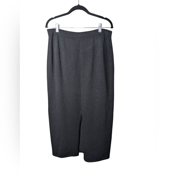 St. John Black Midi Knit Skirt sz 12 - Picture 2 of 5